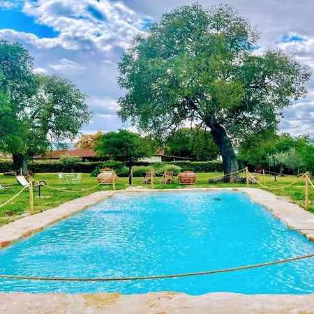 Exclusive Pool-open Year-spoleto Biofarm-slps 8-village Shops, Bar1 Km 7 * Poreta