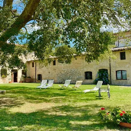 Exclusive Pool-open Year-spoleto Biofarm-slps 8-village Shops, Bar1 Km 7 Poreta