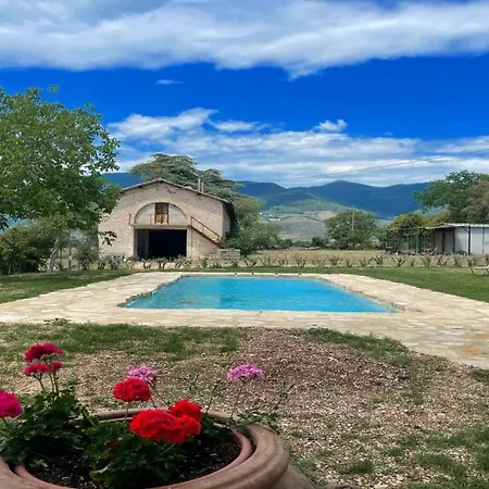 农家乐 Exclusive Pool-open Year-spoleto Biofarm-slps 8-village Shops, Bar1 Km 7 *